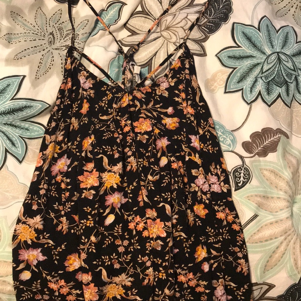 Racer back floral tank top